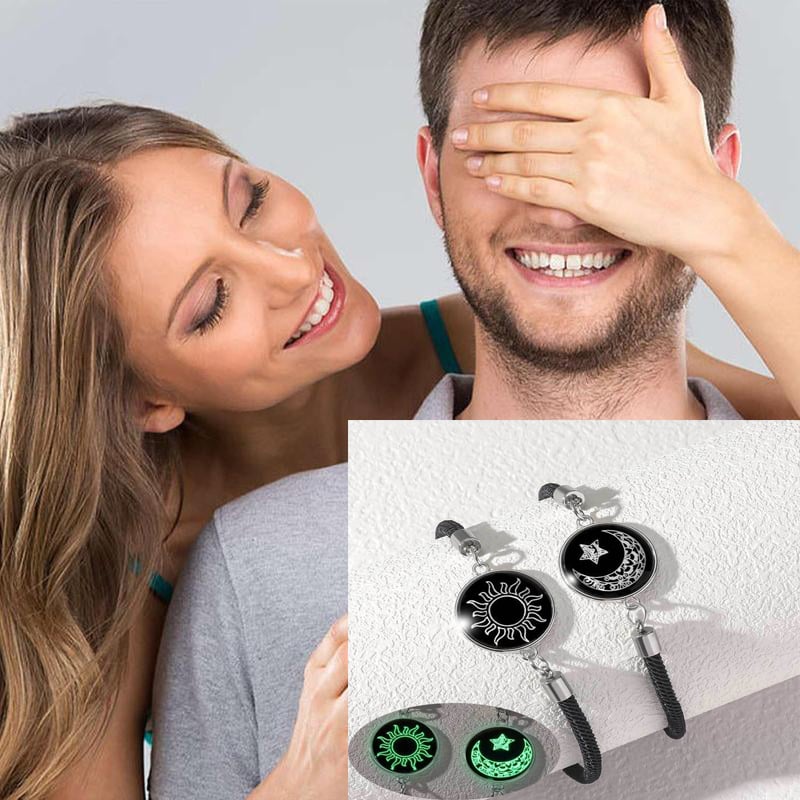 🎁💖Set de 2 pulseras Sol y Luna: joyas brillantes para parejas que viven un amor a distancia.