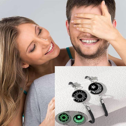 🎁💖Set de 2 pulseras Sol y Luna: joyas brillantes para parejas que viven un amor a distancia.